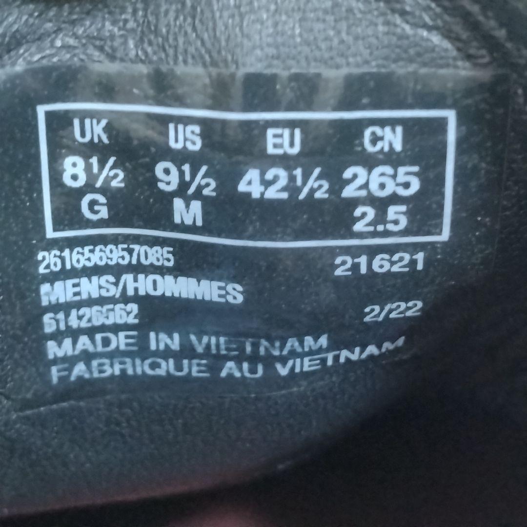 Clarks クラークス ワラビー ゴアテックス ベージュ