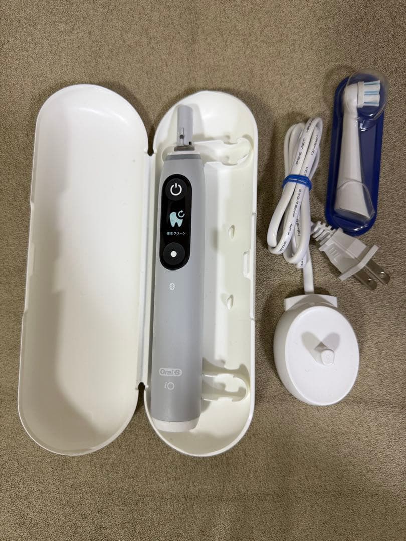 週末値下げ　電動歯ブラシ BRAUN io6
