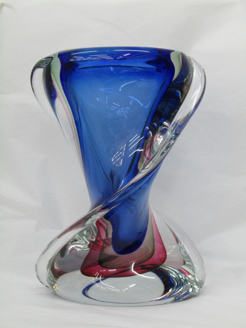 ムラーノ　クリスタルガラス　青いツイストデザインのガラス花瓶　作家物　希少品