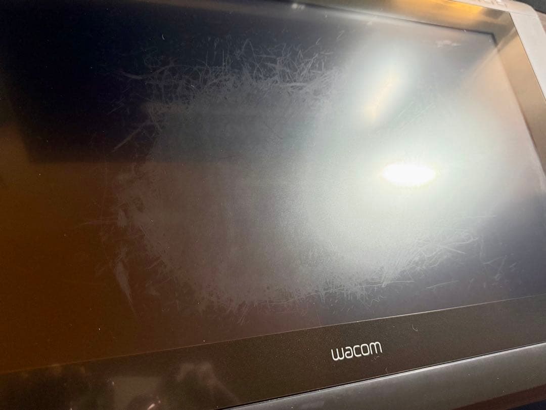 ワコム液晶ペンタブレット21.5インチ Cintiq22HD DTK-2200