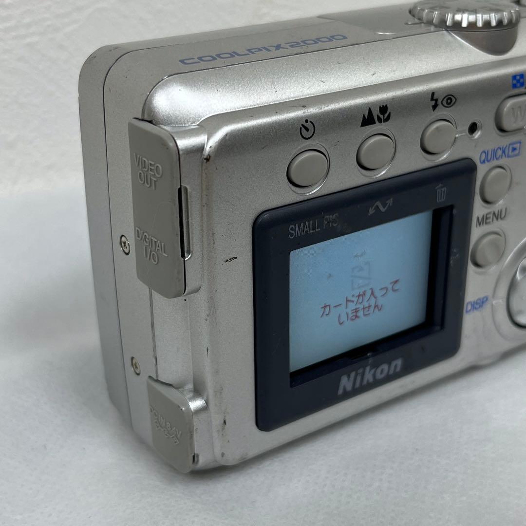 【通電確認済】ニコン　クールピクスE2000 デジカメ