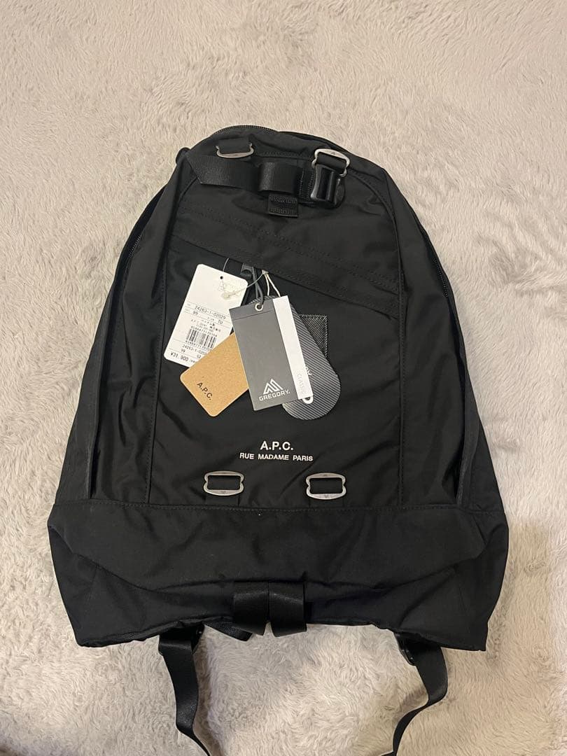 ギ*ー様 A.P.C. Gregory ブラックバックパック