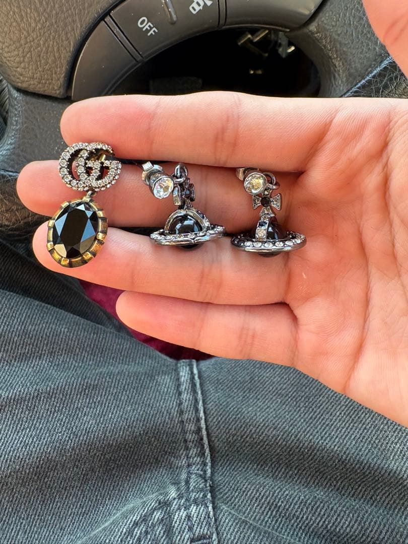 A*A様 GGロゴ ブラックストーンとヴィヴィアンのピアスセット