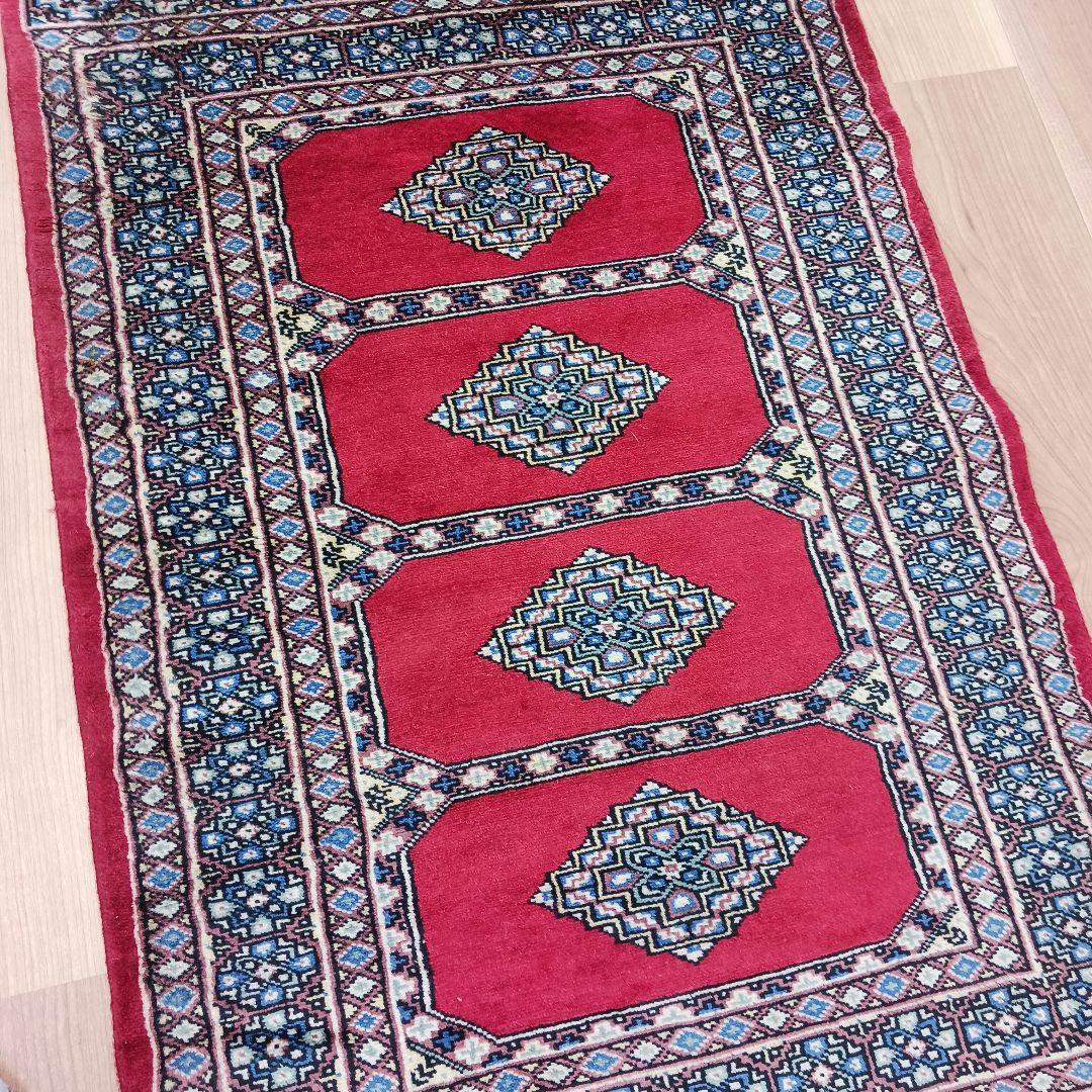 Y2270-2 パキスタン産 ウール 手織り 絨毯 120×77㎝