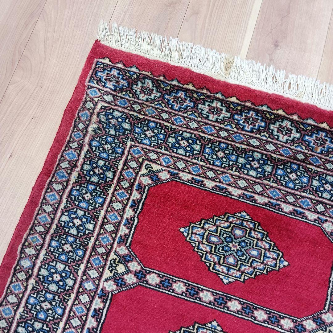 Y2270-2 パキスタン産 ウール 手織り 絨毯 120×77㎝