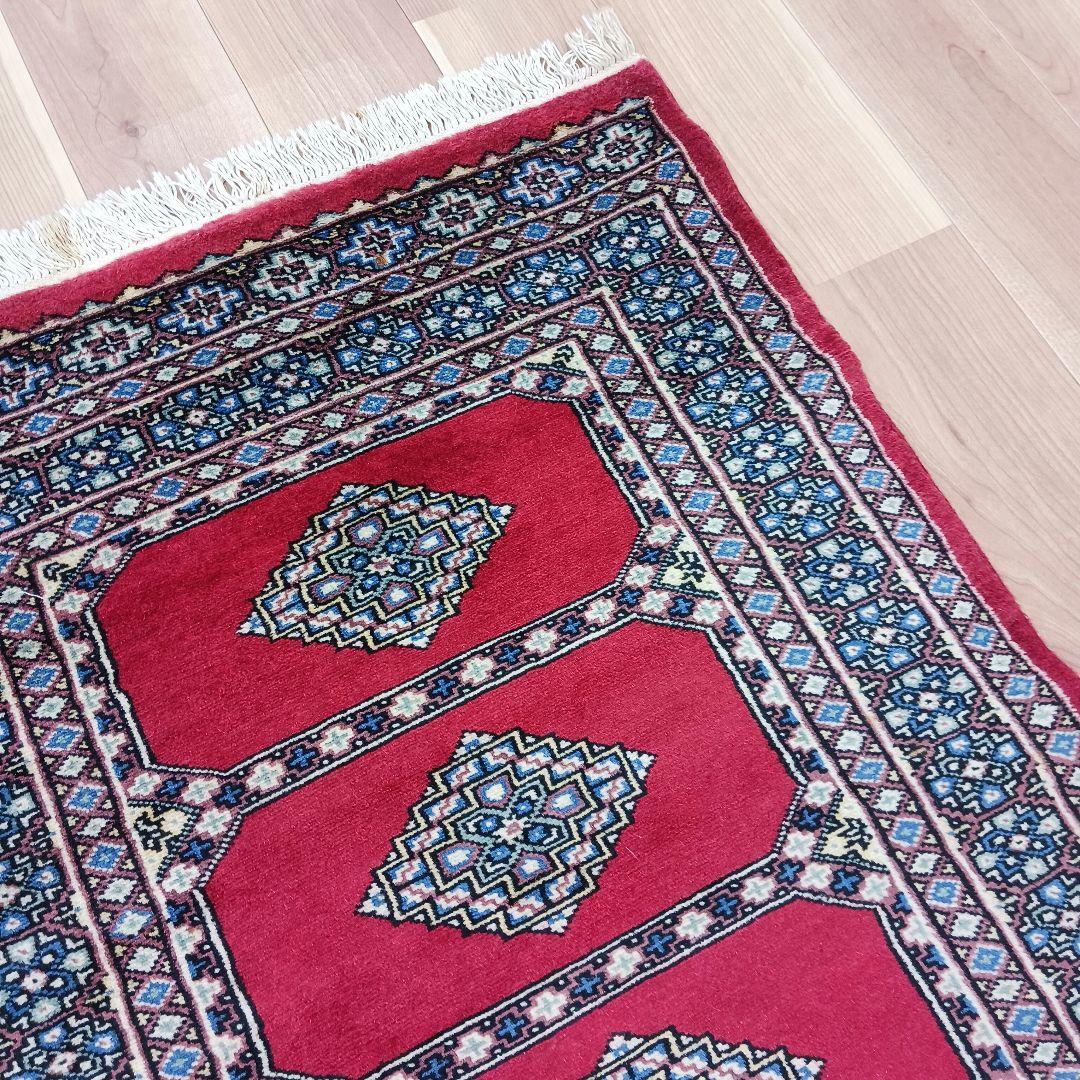 Y2270-2 パキスタン産 ウール 手織り 絨毯 120×77㎝