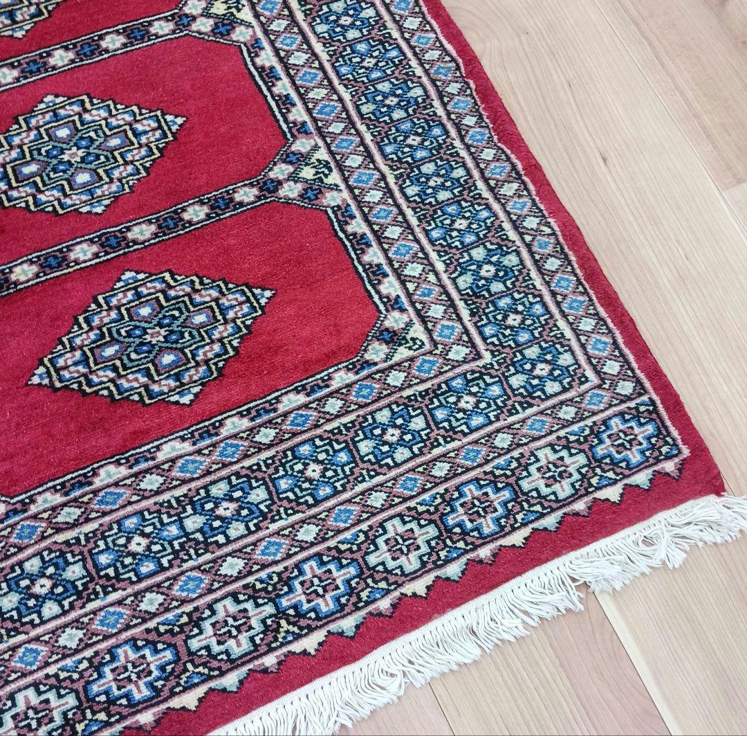 Y2270-2 パキスタン産 ウール 手織り 絨毯 120×77㎝