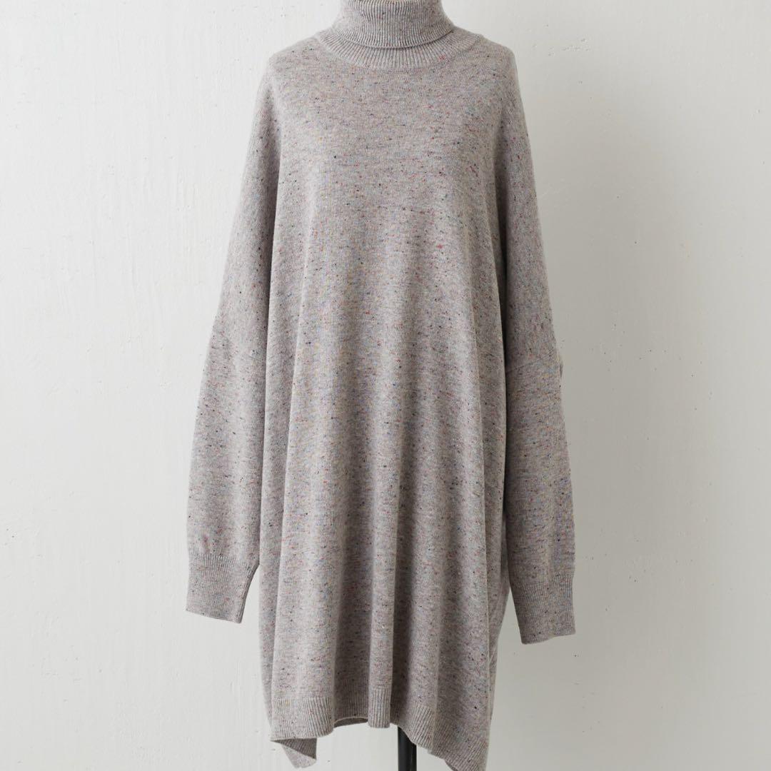 美品✨ BEARDSLEYビアズリー タートルネック　ビッグ　ニットワンピース