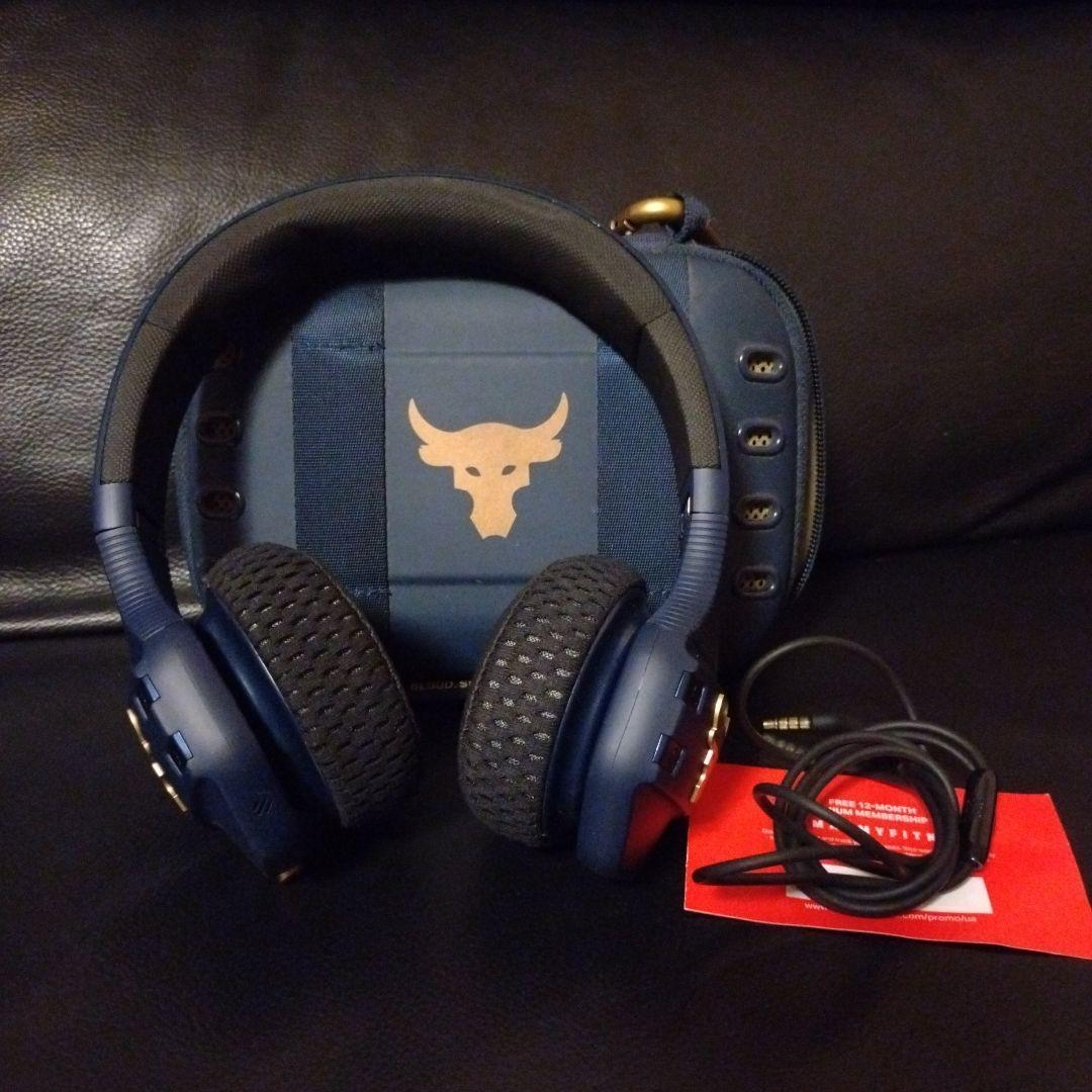 Under Armour ヘッドホン ネイビー