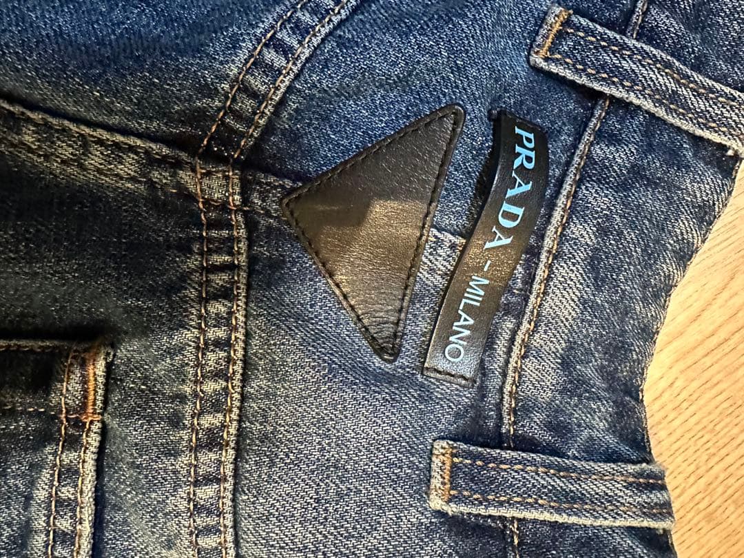 PRADA プラダ　デニムショートパンツ
