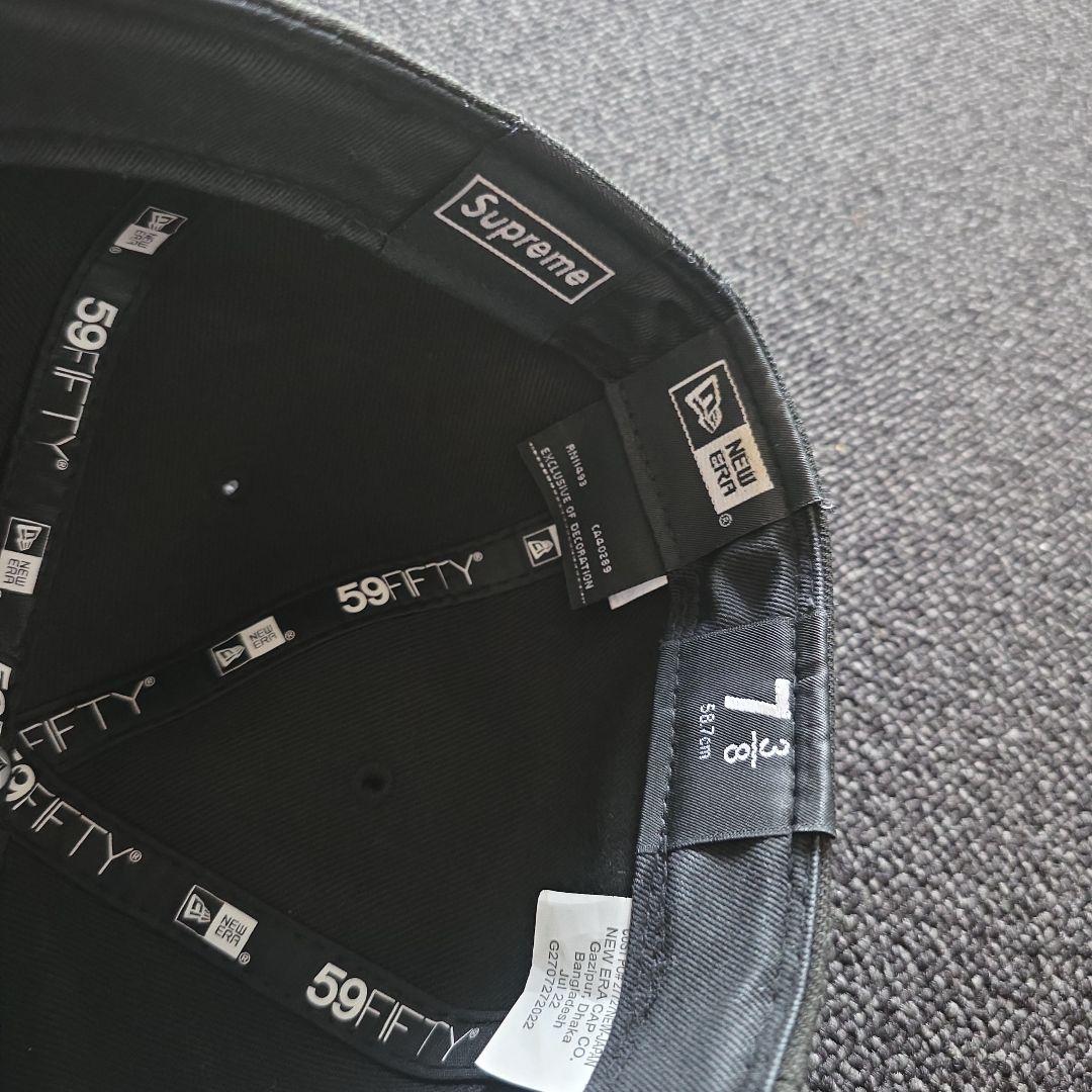 SUPREME × New Era マネーボックス