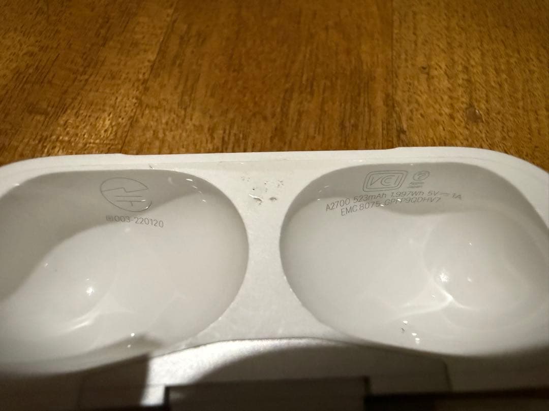 Y*i様 AirPods Pro 第2世代 本体 箱付き