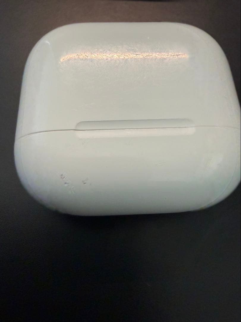 AirPods 4 本体 ANC ノイズキャンセリング