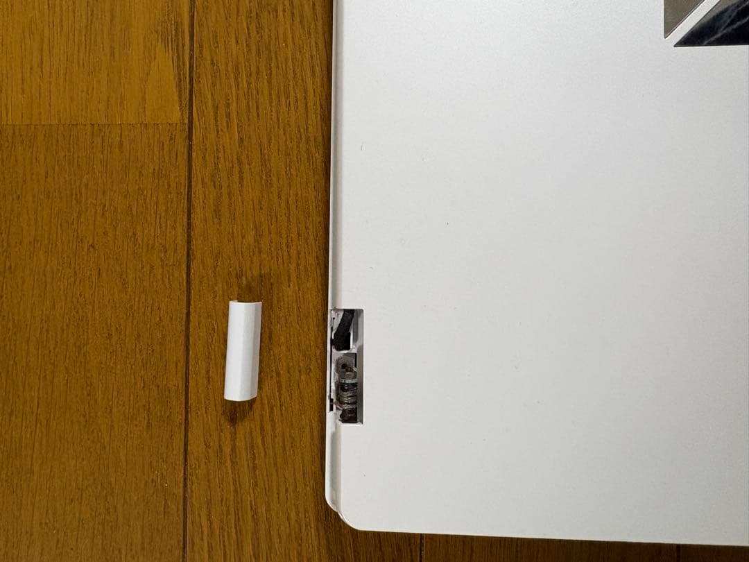 NEC 13.3インチ ノートPC ホワイト　ジャンク