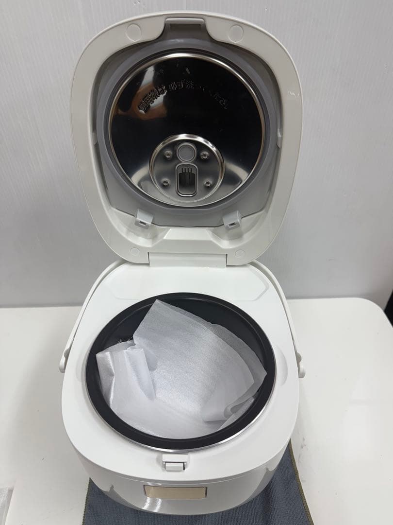 パナソニックSR-KT060 IHジャー炊飯器2021年製