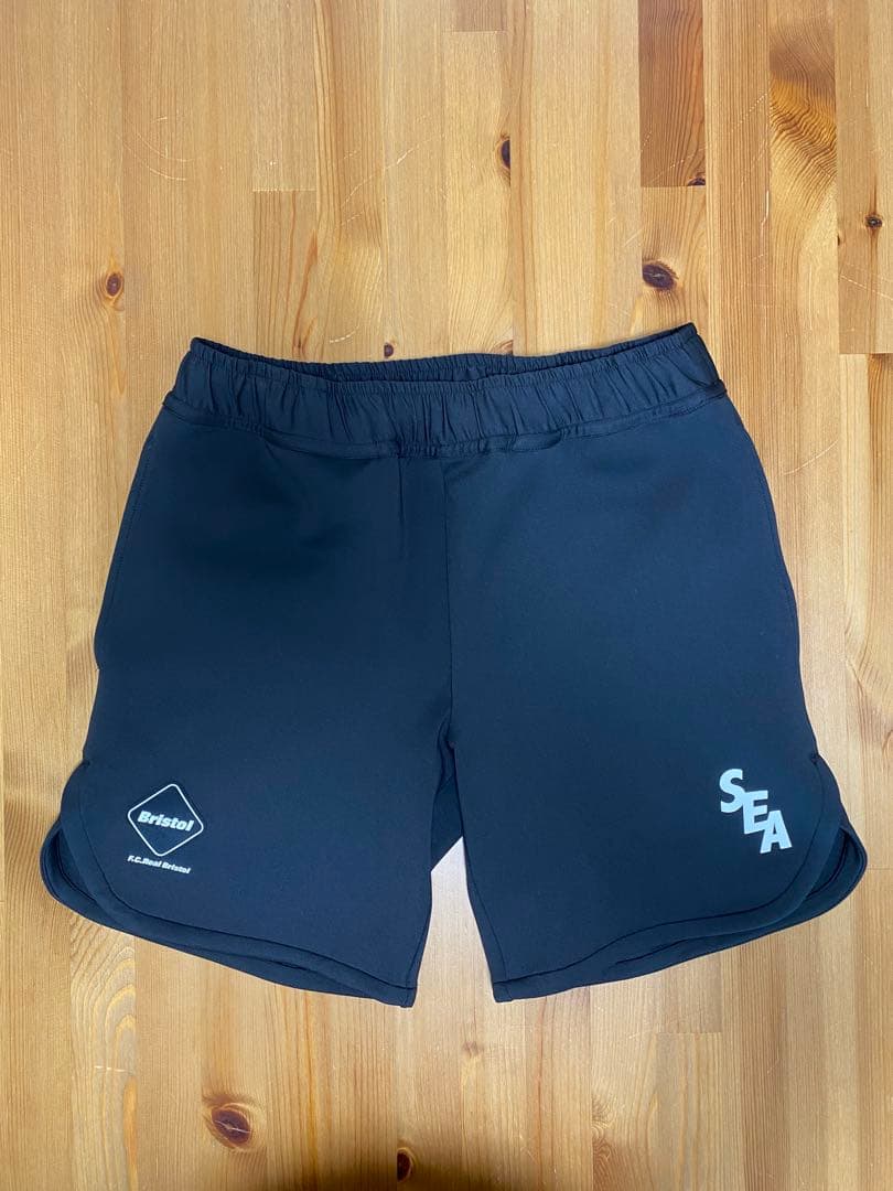 FCRB×ウィンダンシー ショートパンツ SEA ハーフパンツ黒