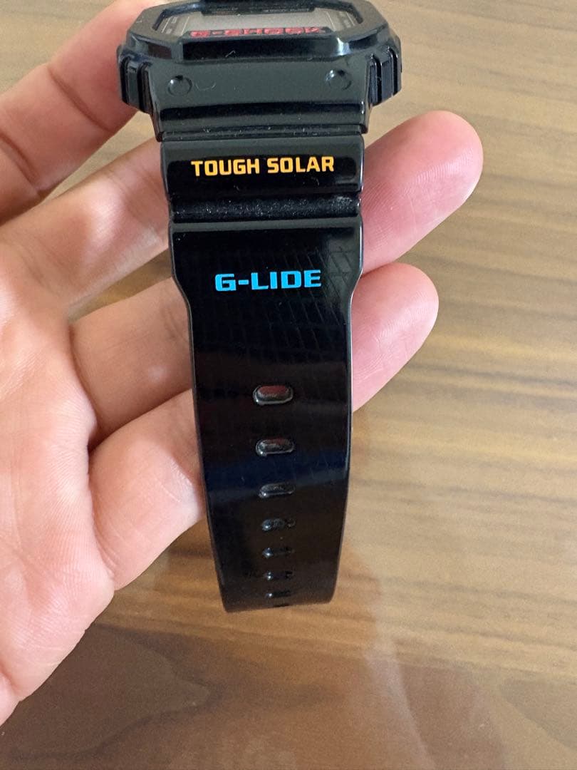 【最終値下げ】G-SHOCK 腕時計 GWX-5600中古品