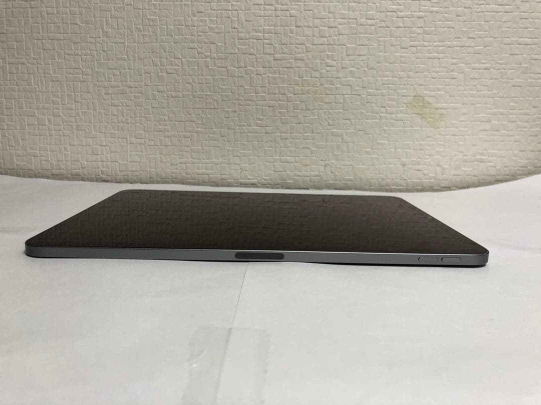 iPad Pro 11インチ 第4世代 256GB Wi-Fi モデル N.56