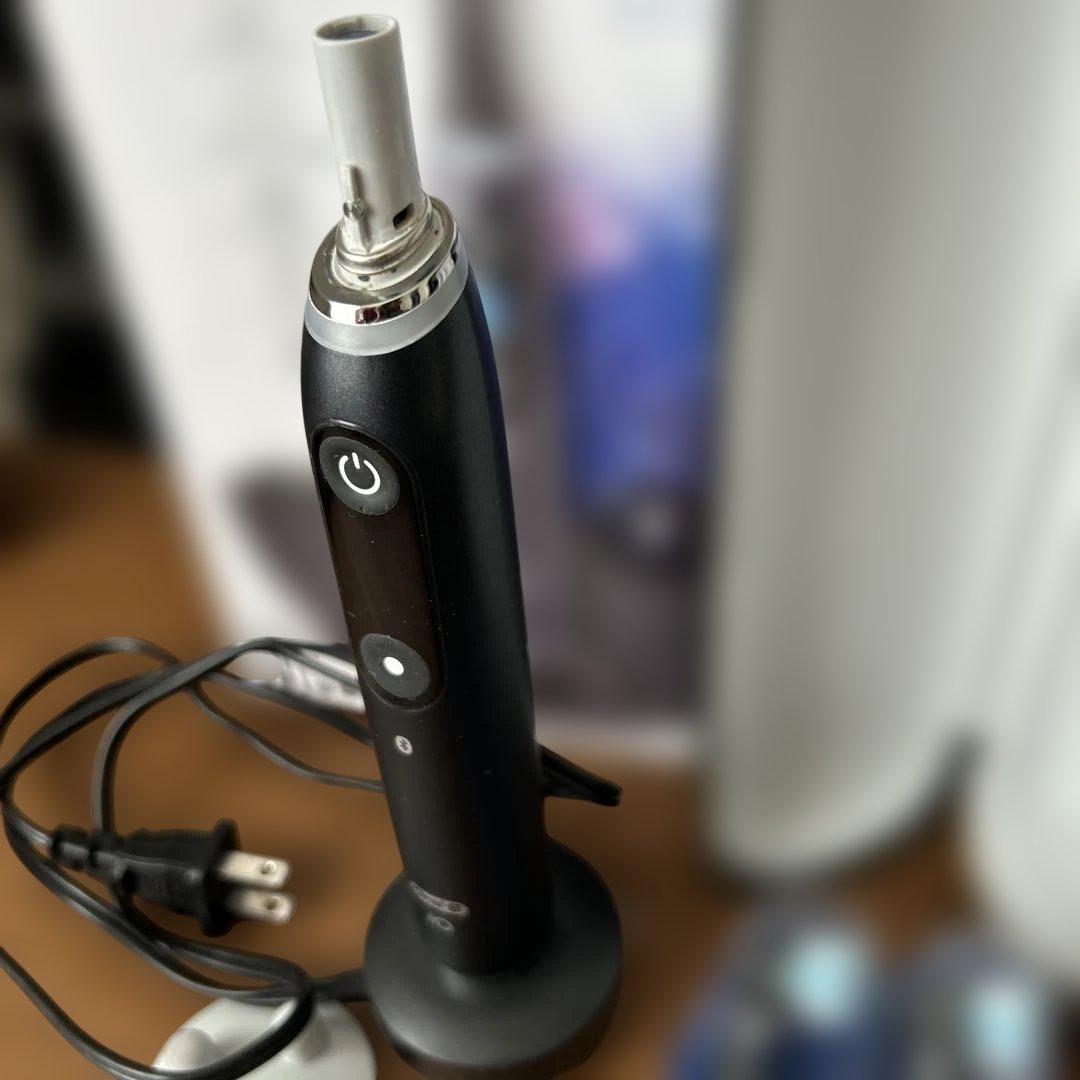 Oral−B IOM92B22ACBK-W BLACK