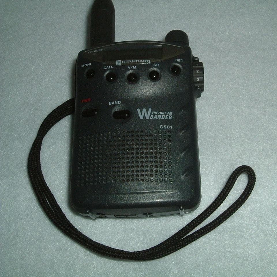STANDARD C501 FMハンディトランシーバー