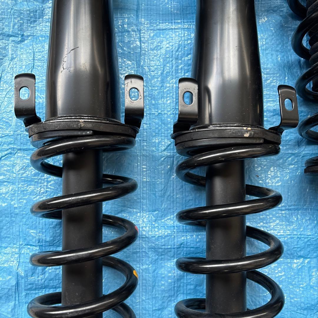 クラウンアスリート　ハイブリット210 純正サスペンション　一台分