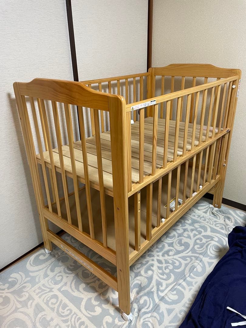 カトージ 木製 ハイポジション ベビーベッド スライド式サイド KATOJI