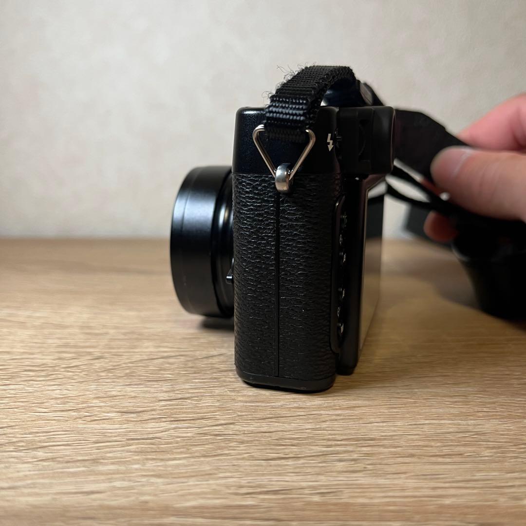 【美品】FUJIFILM X10