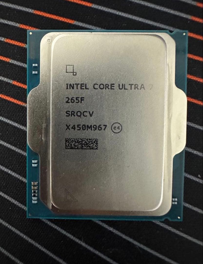 CPU Intel Core Ultra 7. 265F