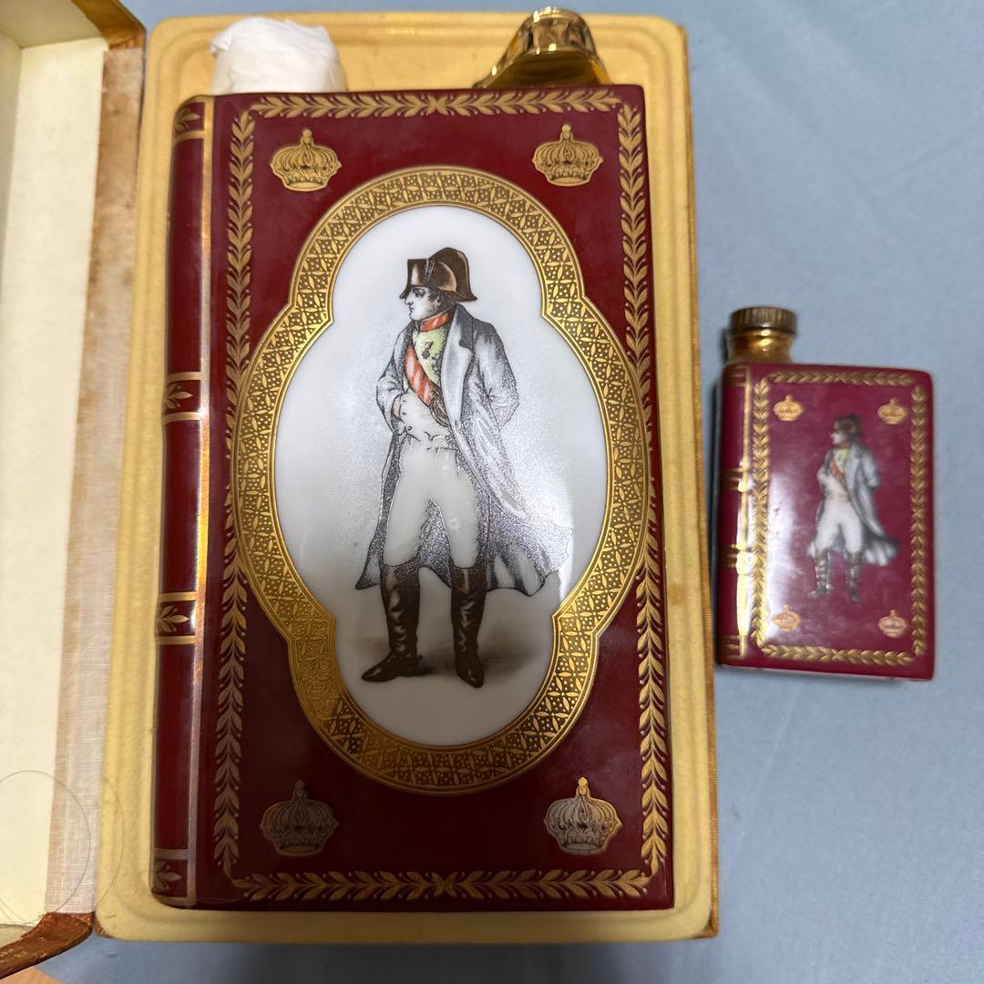 Camus Cognac Napoleon 限定版セット大きいと小さい
