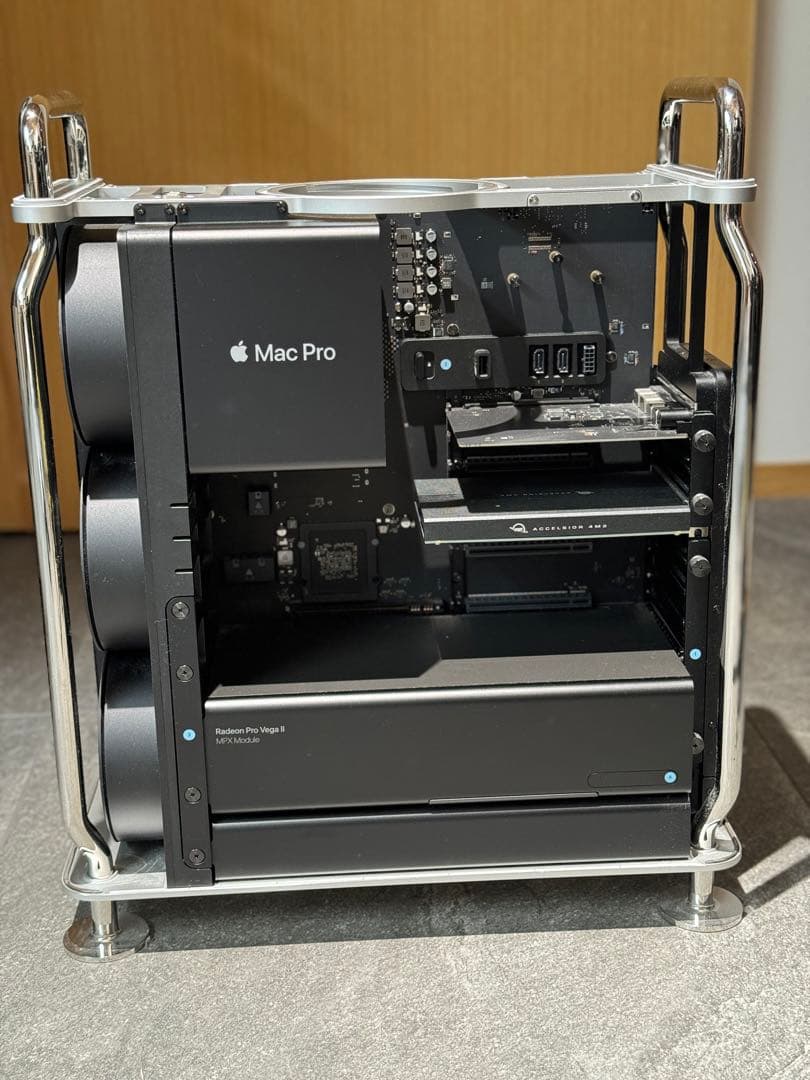 美品 MacPro2019 96GB pro vega ll 32 SSD3TB