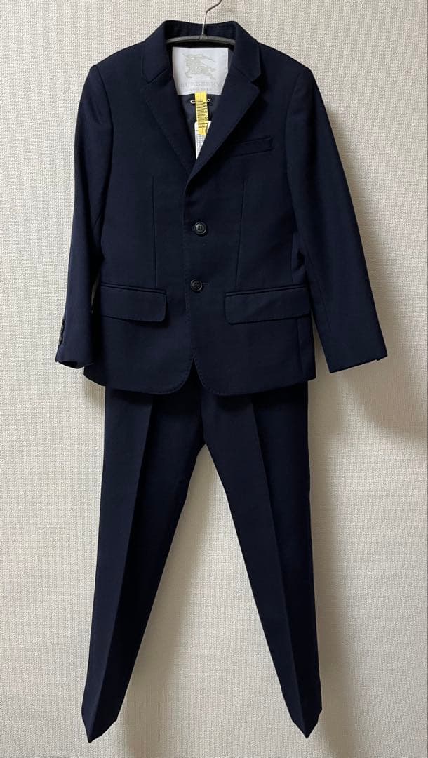 BURBERRY 子供用スーツ