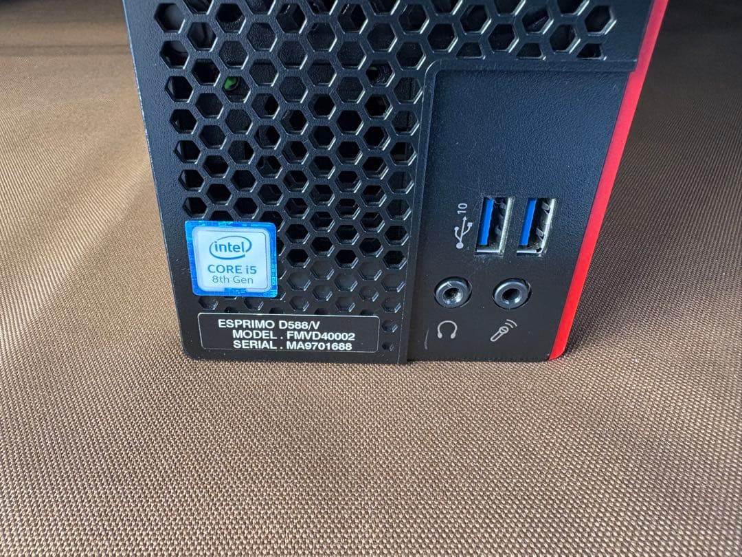 富士通 ESPRIMO 第8世代i5 メモリ16G SSD＋HDD Win11