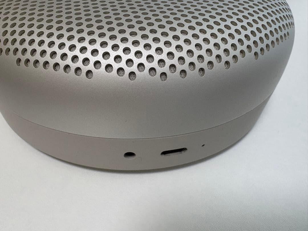 Beosound A1 第1世代