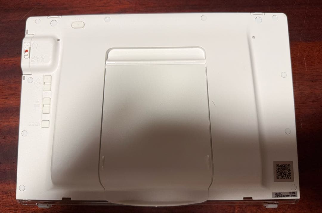 Panasonic 10V型　ポータブル液晶テレビ　プライベートビエラ