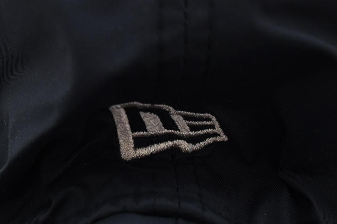 ★美品★ヌメロヴェントゥーノ　ニューエラ　ハット　クリスタル　ロゴ　ブラック