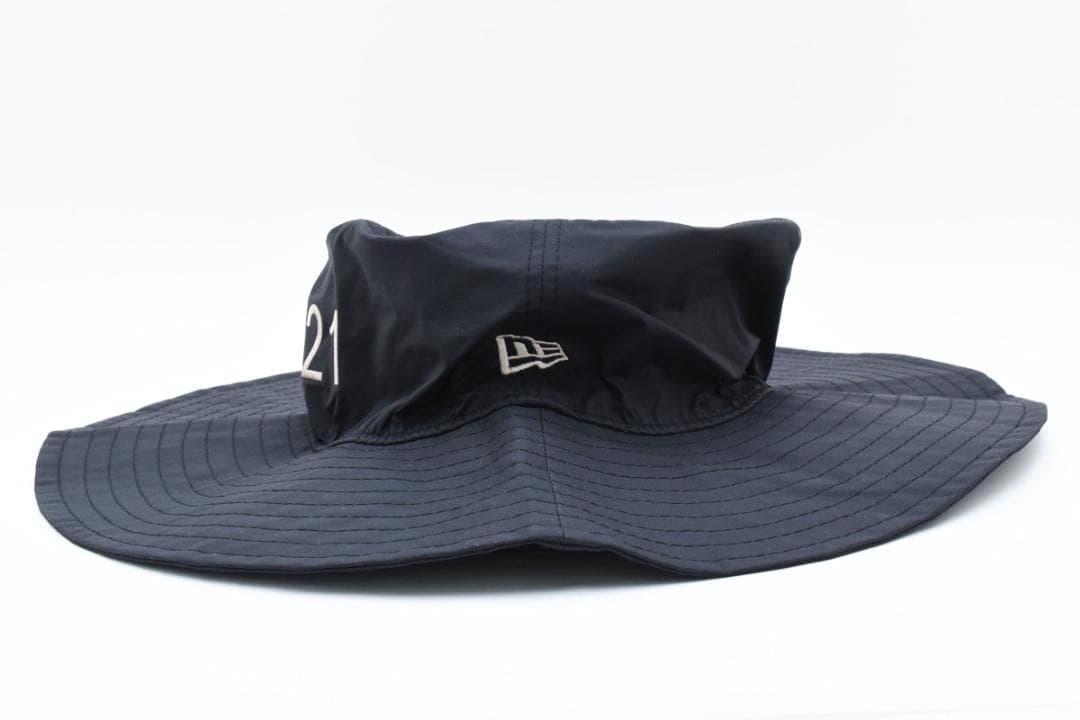 ★美品★ヌメロヴェントゥーノ　ニューエラ　ハット　クリスタル　ロゴ　ブラック