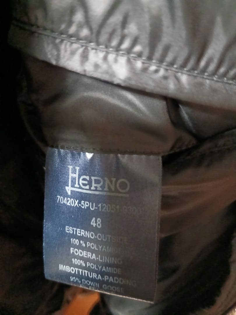 Herno 最終値引き価格！超軽量！ ブラック ダウンジャケット 　L