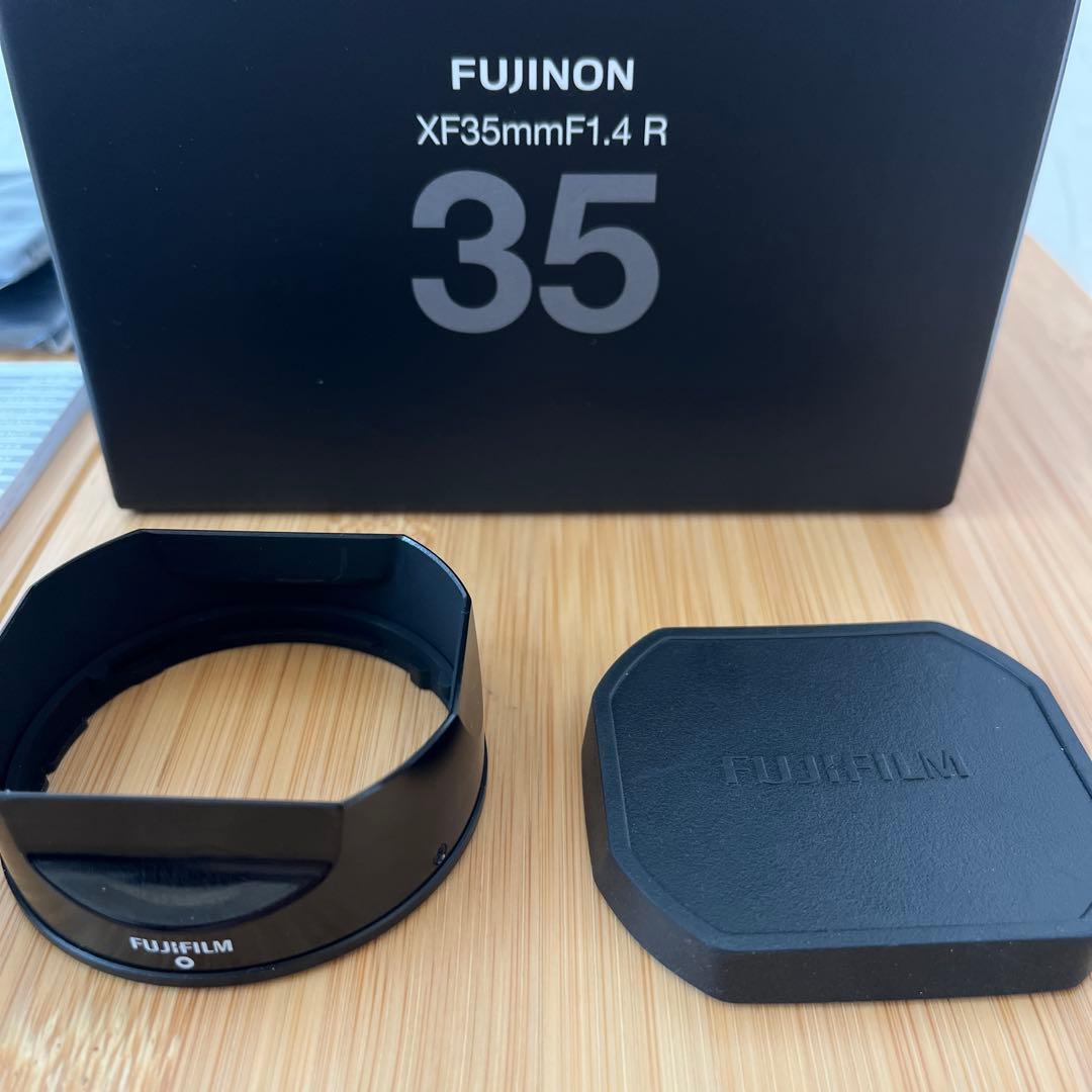美品 FUJIFILM (フジフイルム) フジノン XF35mm F1.4 R