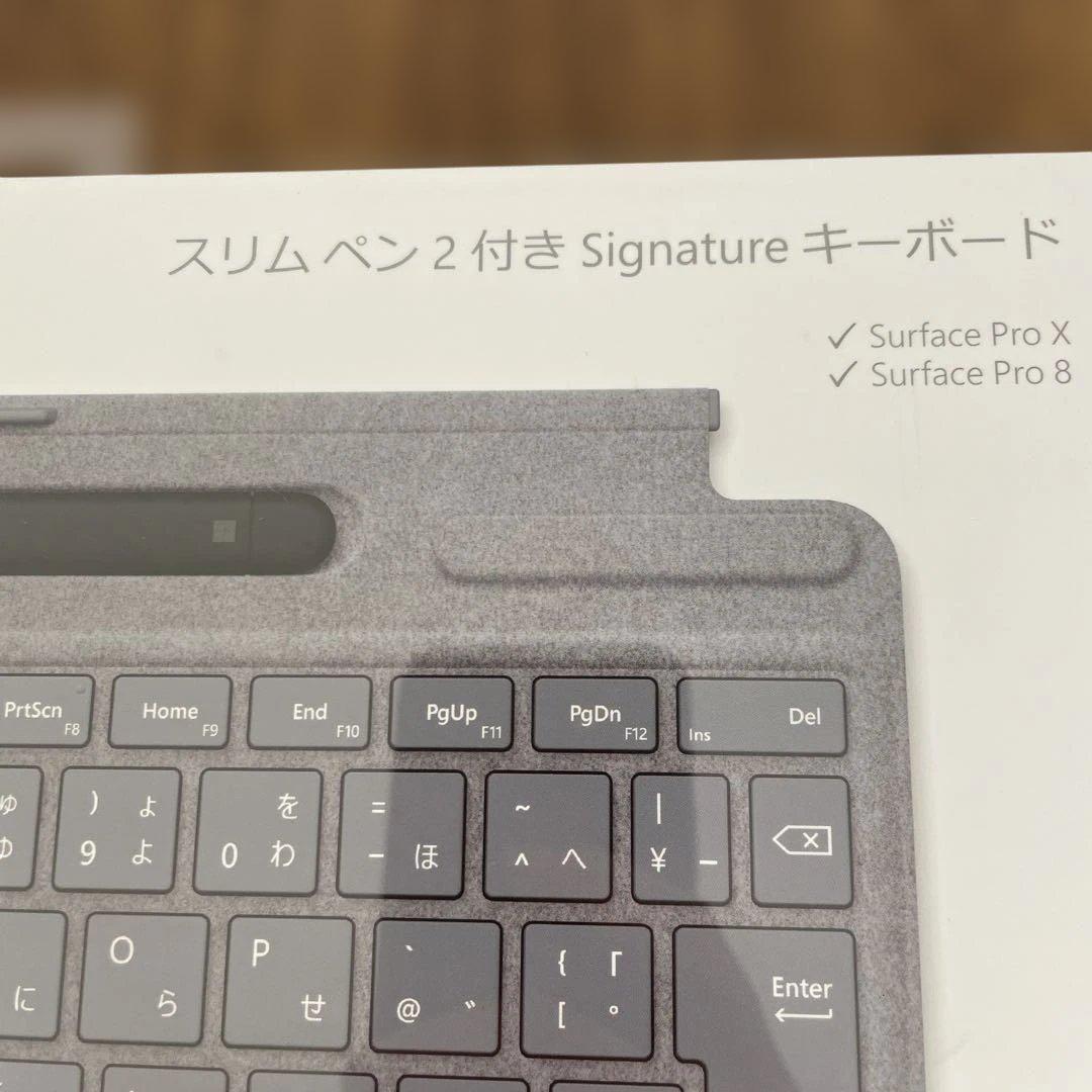 10079 Surface Pro スリムペン２付きSignatureキーボード