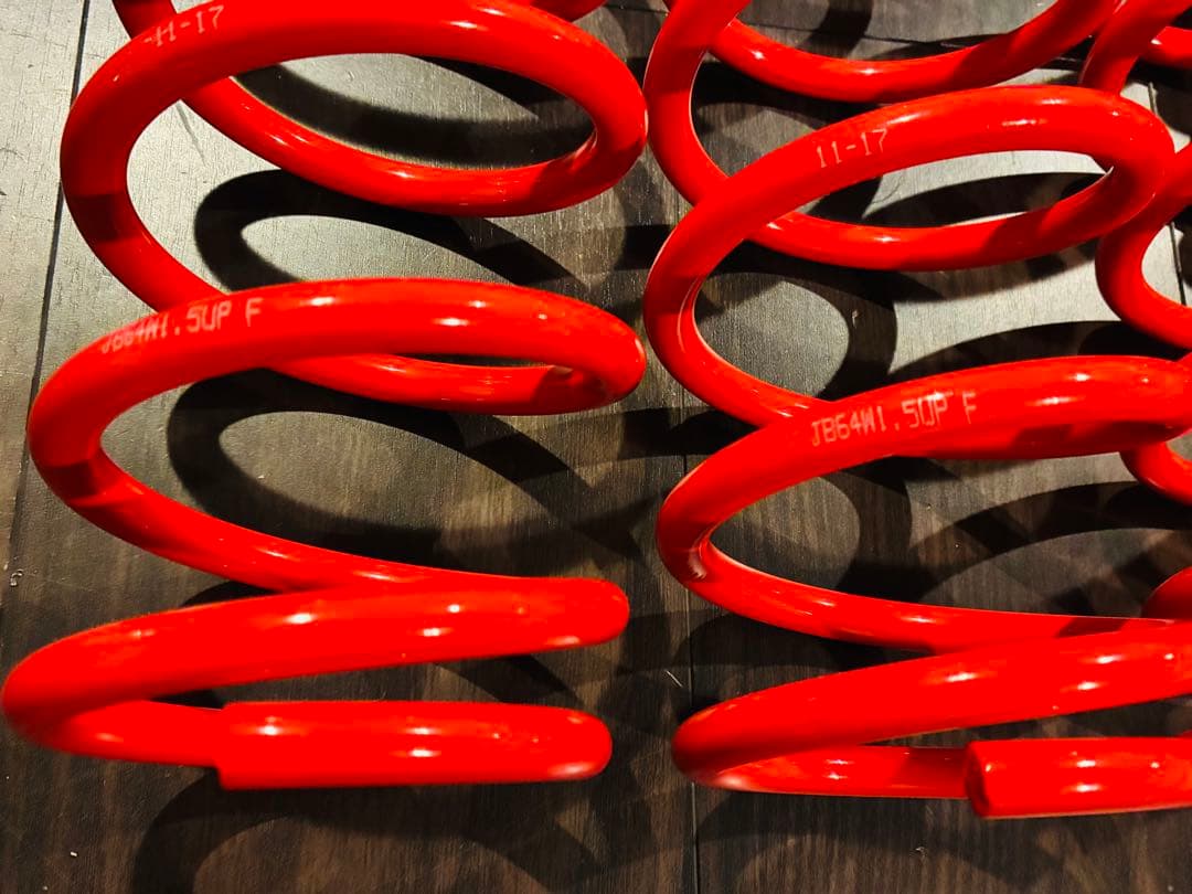 ☆★☆ジムニー JB64専用 1.5インチUP サスペンションスプリング☆★☆