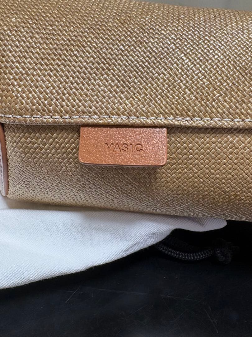 VASIC ベージュ トートバッグ かごバッグ　バスケットミニ