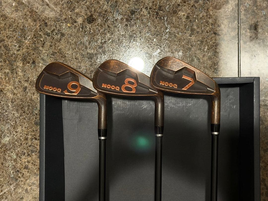 NOOG ONE-LENGTH IRONS 6本セット(4番〜9番)