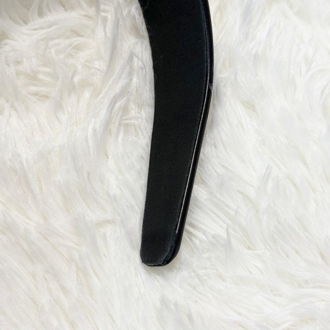 現行❤️未使用級　FERAGAMO カチューシャ　リボン　レザー　ブラック