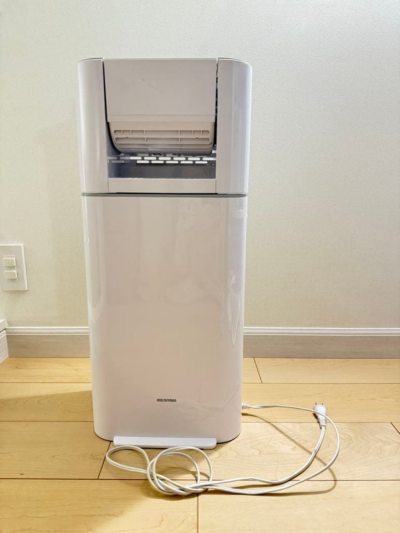 アイリスオーヤマ除湿機　IJD-I50-WH 保証付き