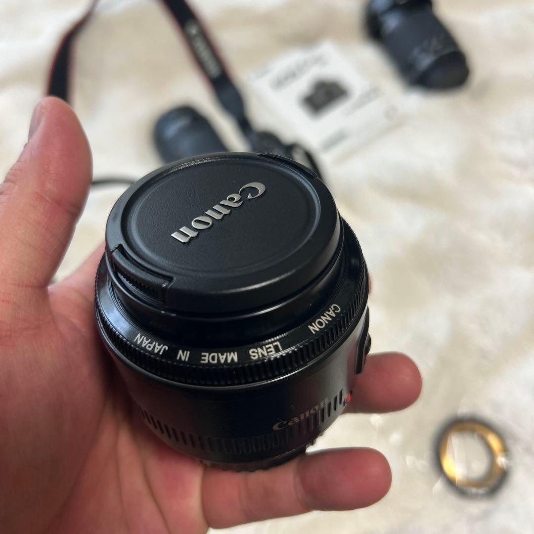 Canon EOS Kiss X9デジタル一眼レフ