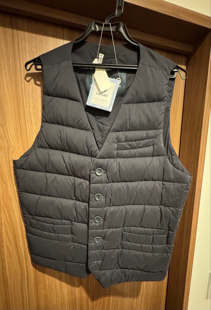 ヘルノ ダウンジレ　サイズ50