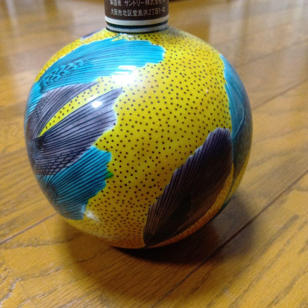 サントリーウイスキー　九谷焼（空き瓶）