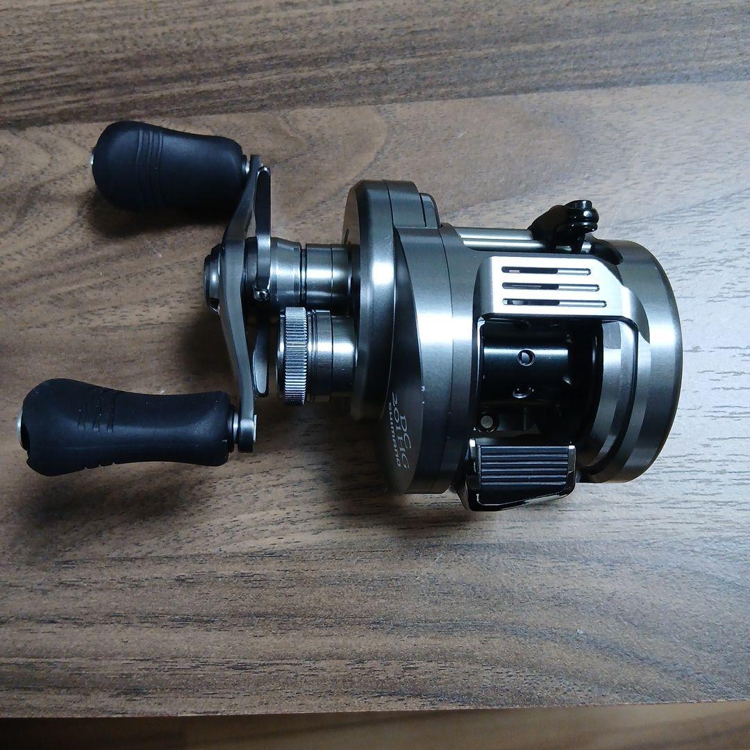 リール SHIMANO CALCUTTA CONQUEST DC 201HG