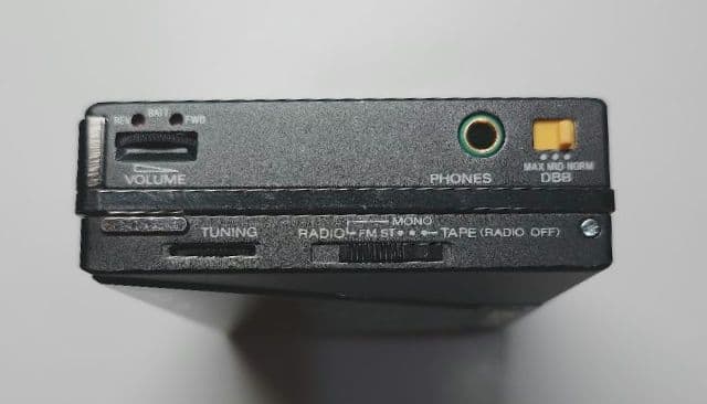 No.342…SONY ウォークマン WM-F550C (ジャンク品)
