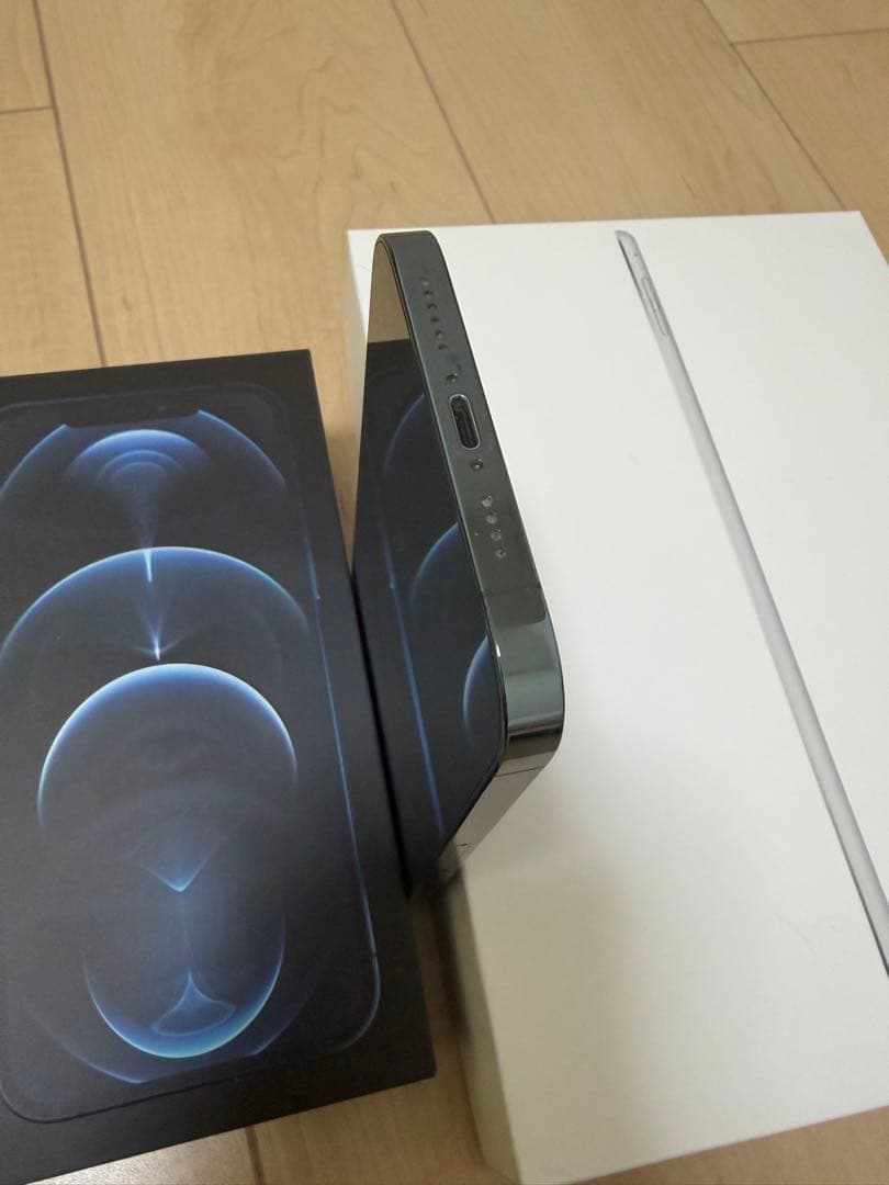 【美品】iPhone12 Pro Max 256GB SIMフリー